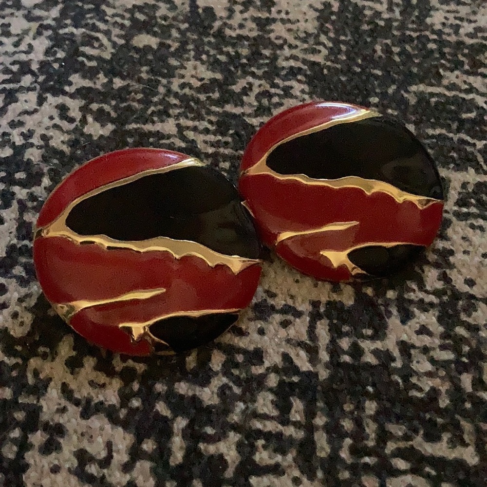 Retro red and black 1980s style earrings